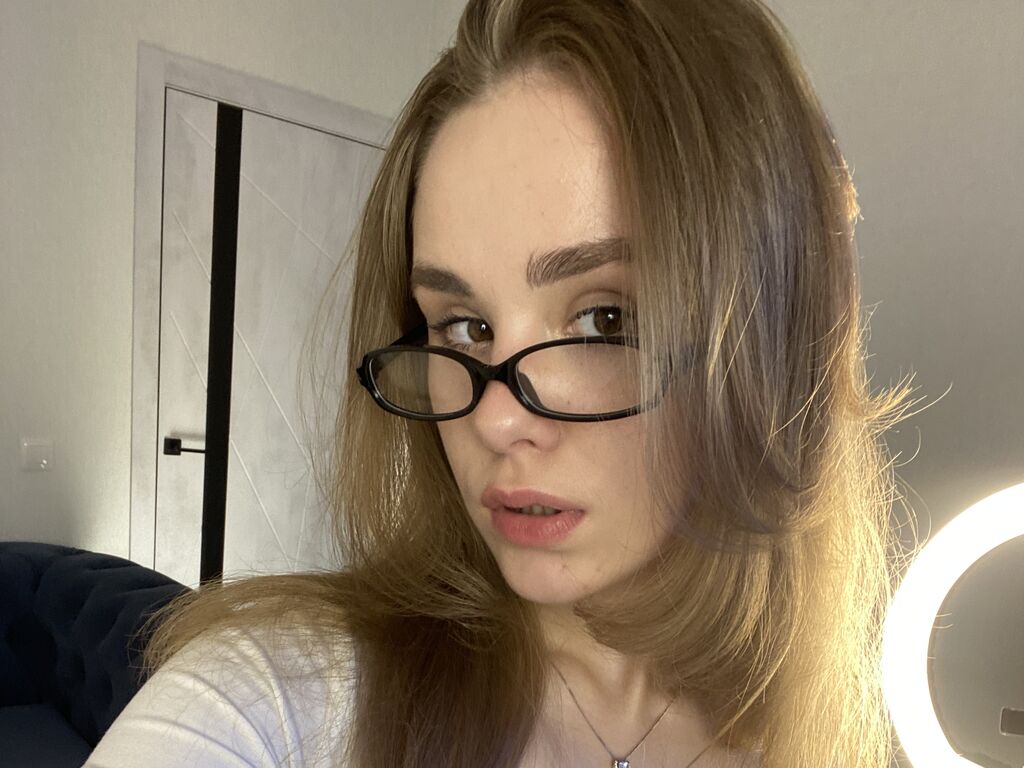 HazelKaylu